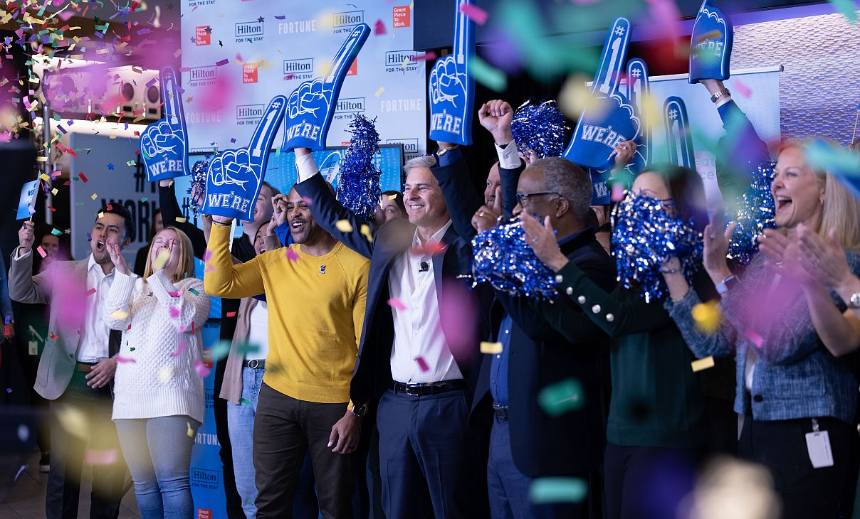 En Hilton revelan por qué trabajar para sus empleados redunda en el bienestar de los huéspedes